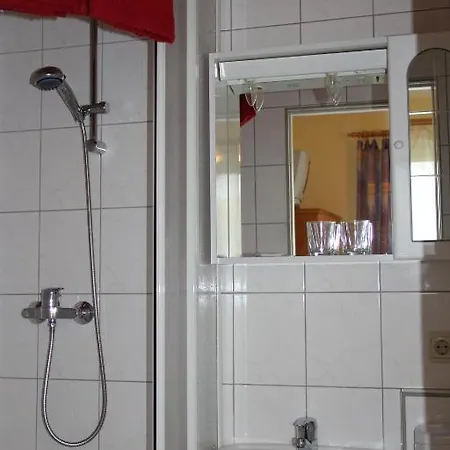 Frühstückspension Gasthof-pension Reidnwirt 2*