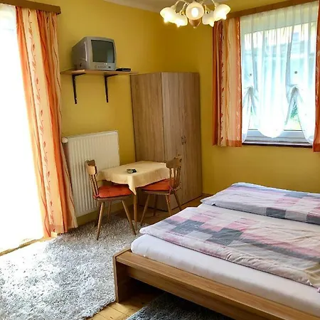 Gasthof-pension Reidnwirt Bed & Breakfast 2*